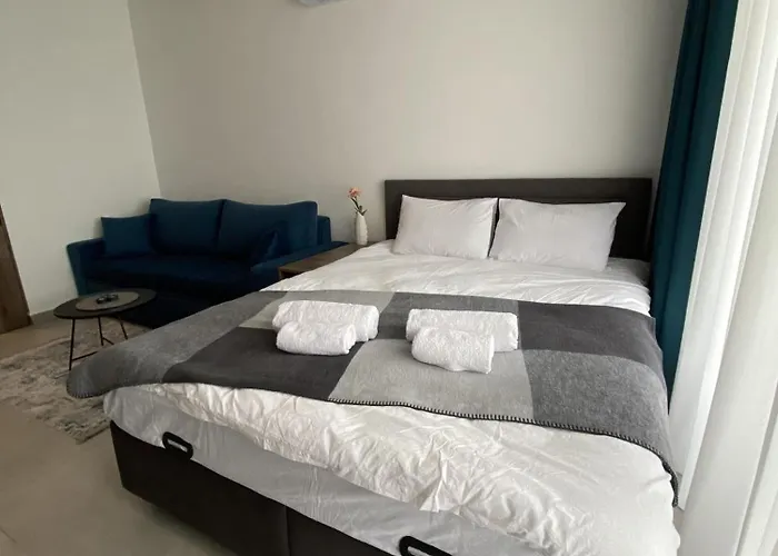 Deja Blue, Block S4, Unit 26 *